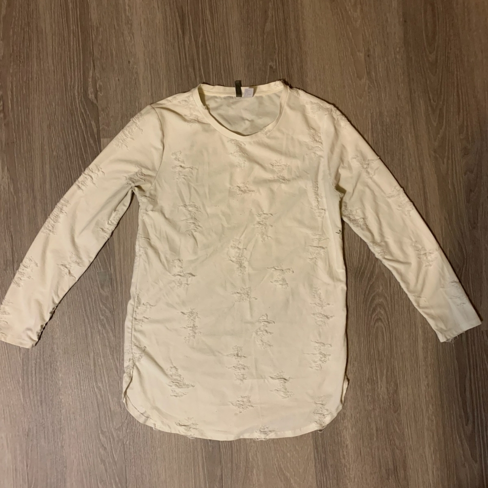 Distressed long fit shirt